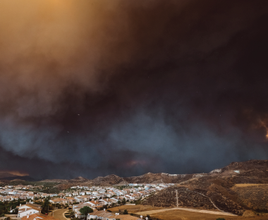 Dark Wildfire approaching the city